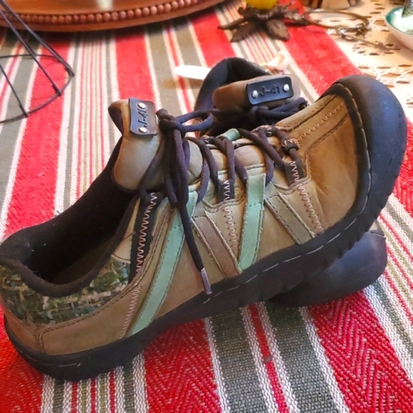 J-41 hiking shoes Shoes - J-41 Hiking Shoes